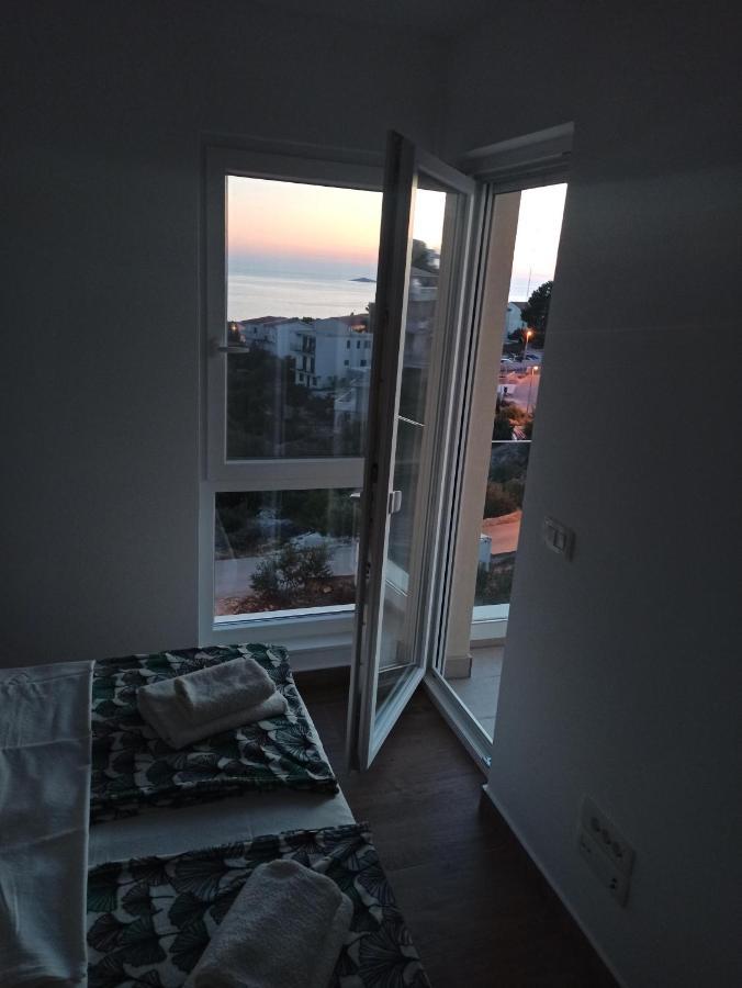 Apartment Bolanca Primosten Luaran gambar