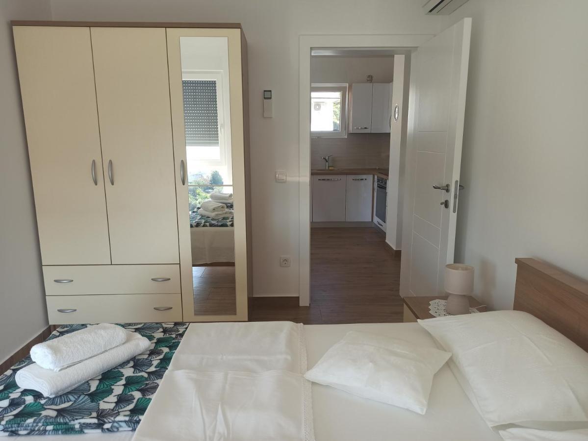 Apartment Bolanca Primosten Luaran gambar